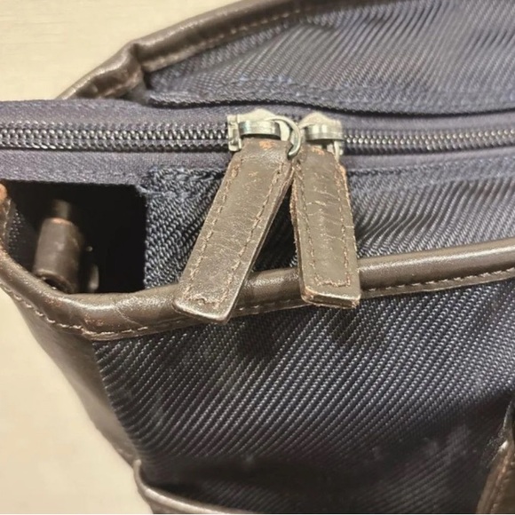 Burberry Black Label leather and nylon-Dark Gray/Navy Blue checkered Bag-unisex - Picture 7 of 7